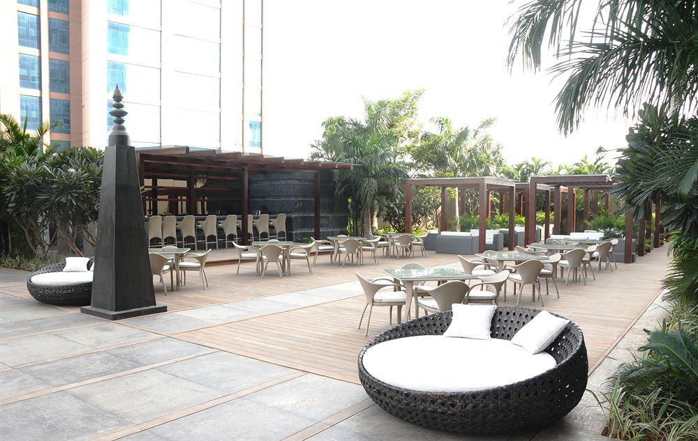 Jw Marriott Hotel Bengaluru Esterno foto
