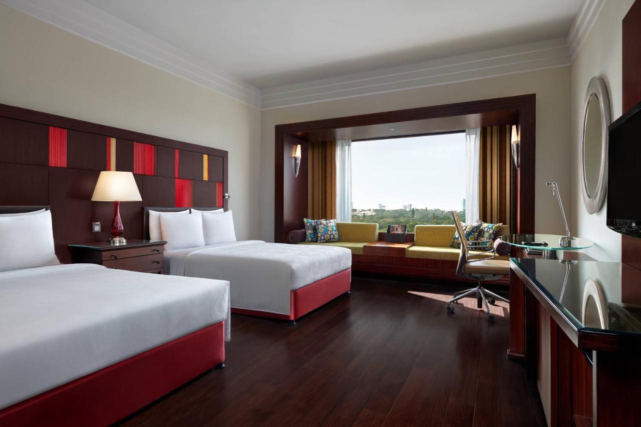 Jw Marriott Hotel Bengaluru Esterno foto