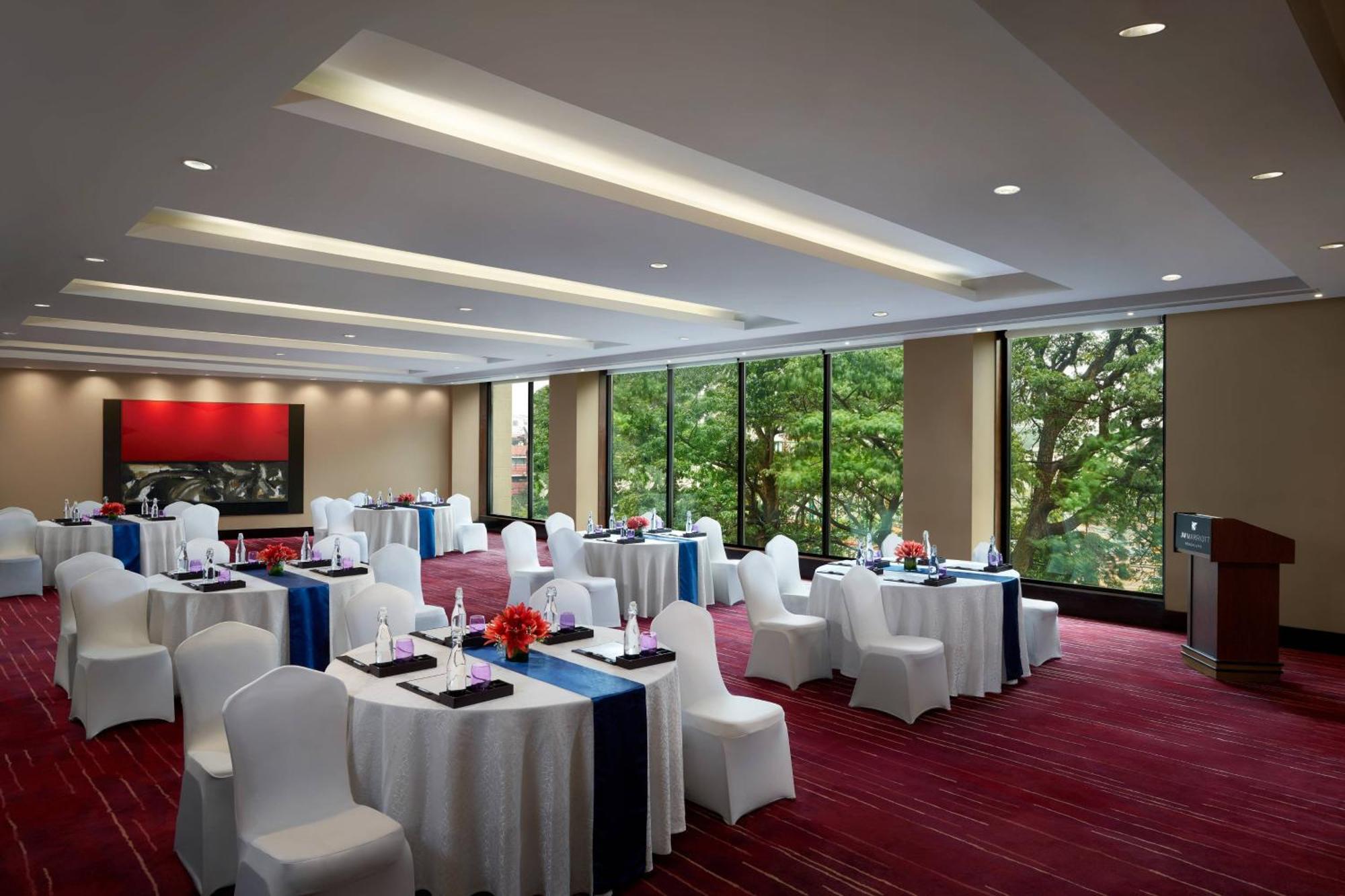 Jw Marriott Hotel Bengaluru Esterno foto