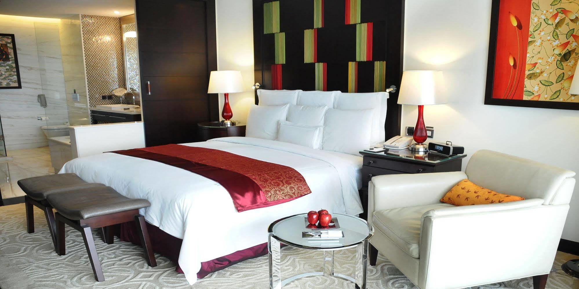 Jw Marriott Hotel Bengaluru Esterno foto